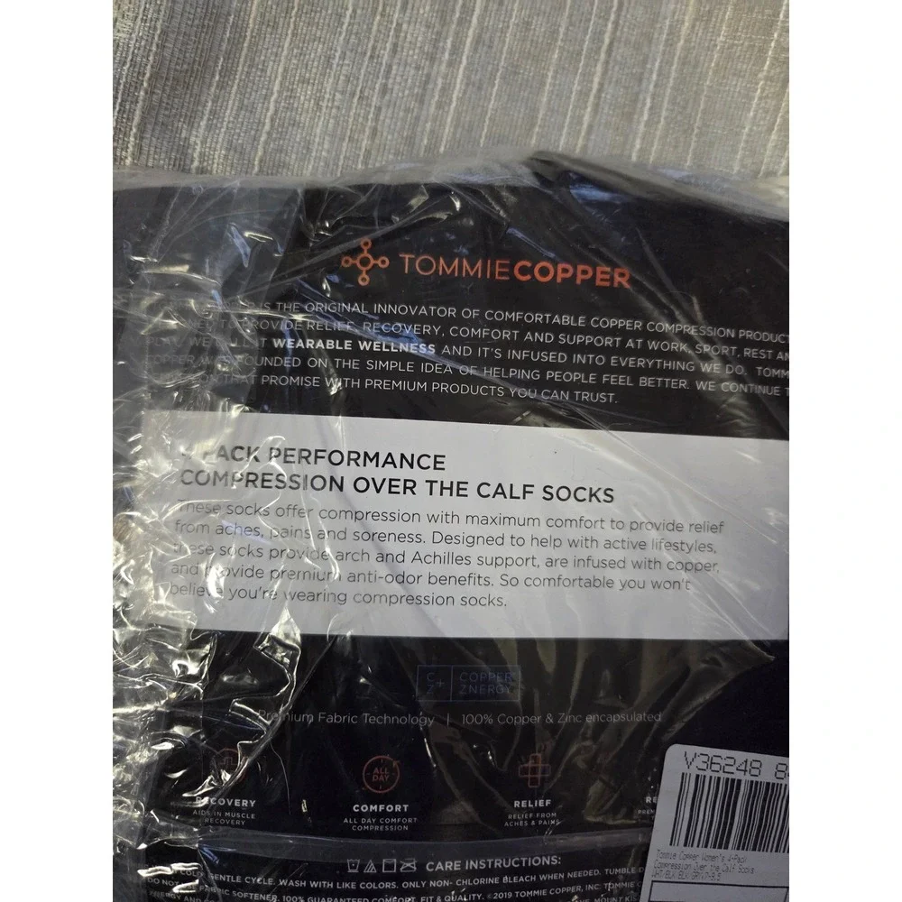 Tommie Copper Womens 4-Pack Performance Compression Over the Calf Socks 7-9.5